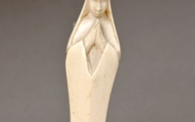 Madonna, Ghana, 1920s/1930s, Ivory carved, frugal elegant...