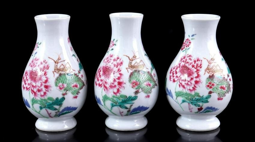 3 porcelain Famille Rose vases with peony and