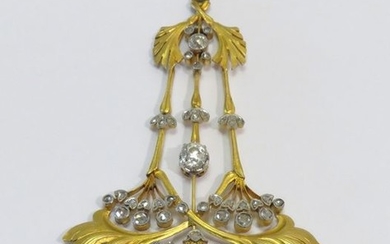 Léon RUFFY (XIXème XXème). Beau pendentif en or ja…