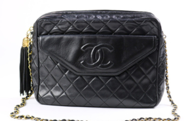 Chanel shoulder handbag