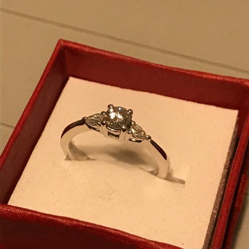 A Beautiful example of a ladies 18ct white gold and Diamond ...