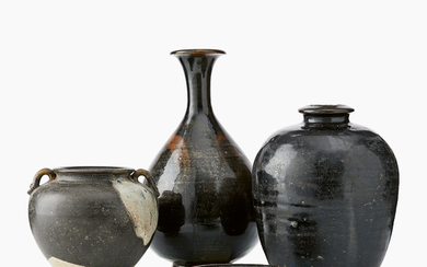 A Chinese Henan Type Brown-Splashed Vase