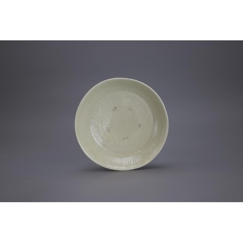 A Good moulded Dingyao Dish, Northern Song dynastyW:14.5cm F...