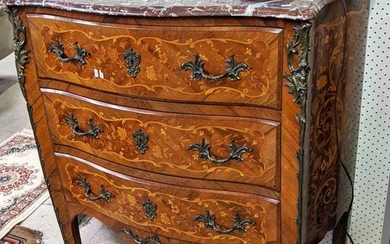 A LOUIS STYLE COMMODE