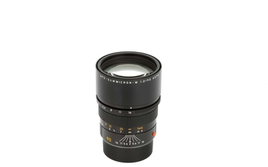 A Leitz APO-Summicron-M ASPH. f/2 90mm Lens