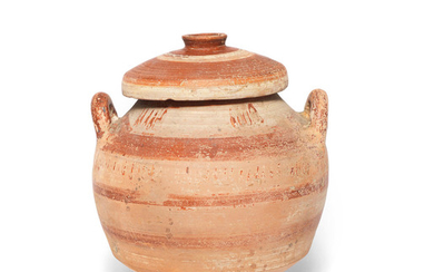 A Messapian pottery lidded stamnos