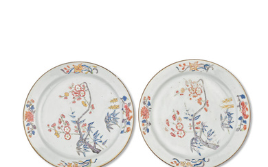A PAIR OF FAMILLE ROSE 'FLORAL' DISHES Yongzheng