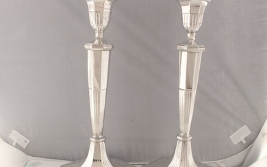 A Pair of George III Candlesticks (2) - .925 silver, Silver - Daniel Smith & Robert Sharp, Sheffield - England - 1788