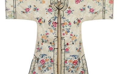 A WHITE-GROUND EMBROIDERED FLORAL ROBE