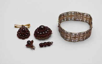 A collection of Bohemian garnet set jewellery