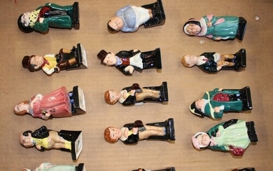 A collection of Royal Doulton Dickens figures (15).
