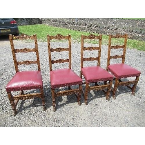 A harlequin set of 8 Arts and Crafts style dining chairs, wi...
