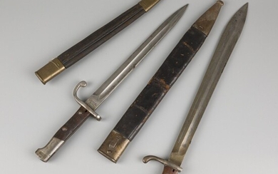 A lot comprised of (2) German WWI Mauser bayonets, 1st quater 20th century.