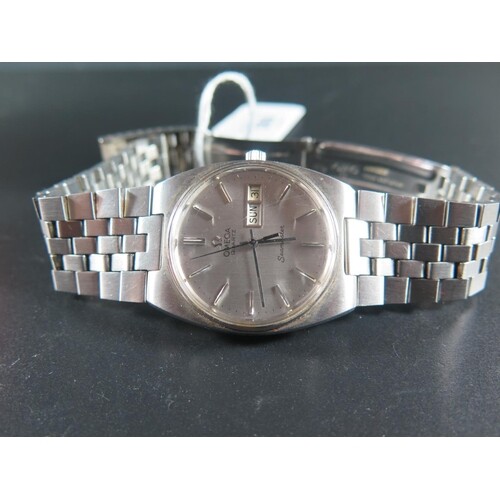 An Omega Gent's Seamaster Quartz Wristwatch in stainless ste...