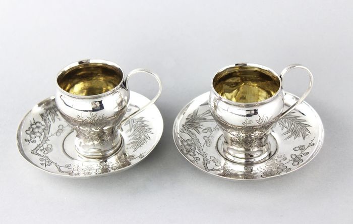 Antique Chinese pair of cup and saucer - .900 silver - Wang Hing- China - Late 19th/early 20th century