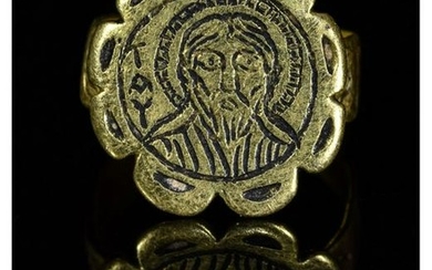 BYZANTINE GOLD AND NIELLO RELIGIOUS RING