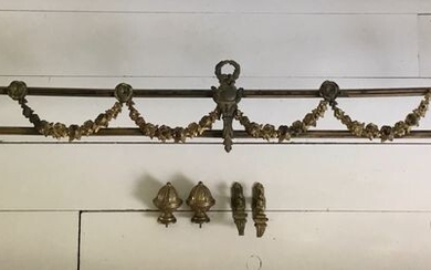 Bronze curtain hood and curtain accessories (5) - Louis XV Style - Bronze (gilt) - Mid 19th century