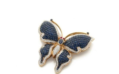 Butterfly clip in 18k yellow gold (750‰), the wings adorned with calibrated sapphires in