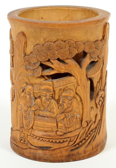 CHINESE HAND CARVED WOOD BRUSH POT H 5" DIA 6"