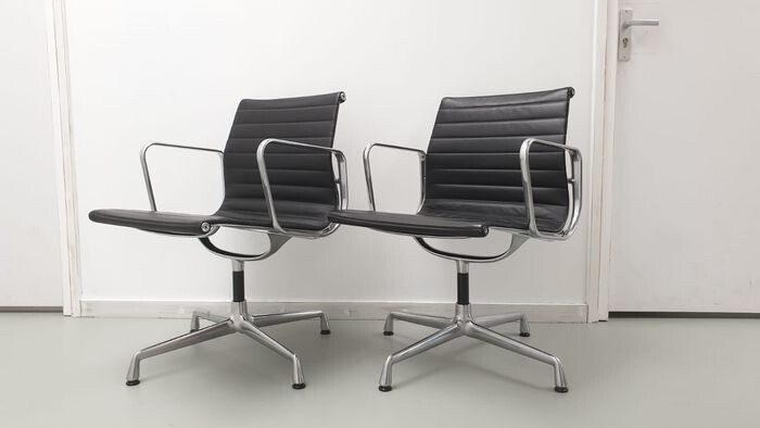 Charles Eames, Ray Eames - Vitra - Armchair, Chair, Office chair (2) - EA 108