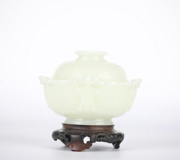 Chinese Hotan white jade incense burner, 18th century