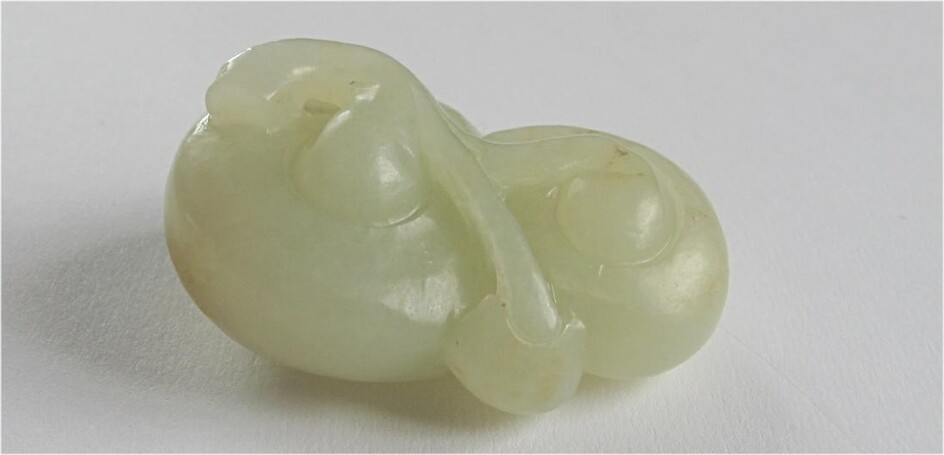 Chinese celadon Jade carving Underside Sea creature GC3A