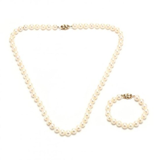 Convertible Pearl Necklace and Bracelet