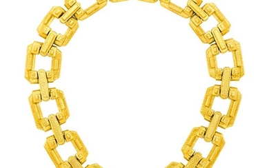 David Webb Hammered Gold Link Necklace