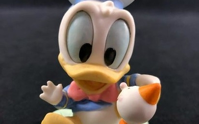 Donald Duck Goebel Disney Babies Donald Duck figurine
