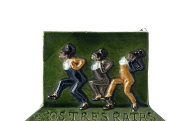 Faience card holder 'The Three Rats' by Rafael Bor
