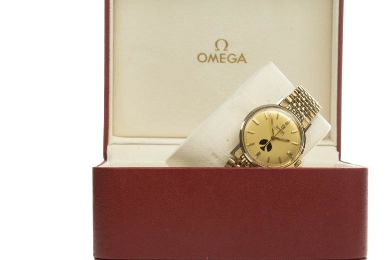 GENTLEMAN'S OMEGA AUTOMATIC GOLD PLATED WRIST WATCH, the round...