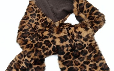 GUCCI stole in spotted lapin fur and silk