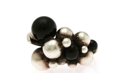 Georg Jensen: “Moonlight Grapes” ring set with black onyx, mounted in sterling silver. Georg Jensen after 1945. Size 53.