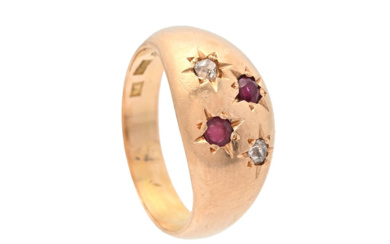 Jewellery Ring GYPSY RING, 18K gold, rubies, antique cut diamon...