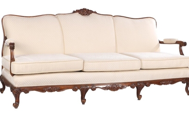 (-), Classic 3-seater sofa with a beautifully decorated...