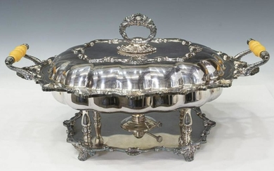 LARGE SILVER PLATE ENTREE CHAFING DISH