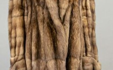 Ladies sable coat, no name or