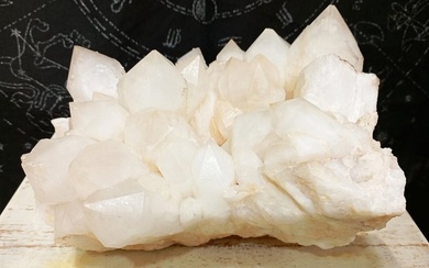 Milky quartz Geode - Height: 14 cm - Width: 22 cm- 4481 g - (1)