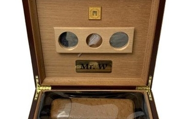 NEW OSTRICH LEATHER CIGAR HUMIDOR W/ TRAVEL CASES