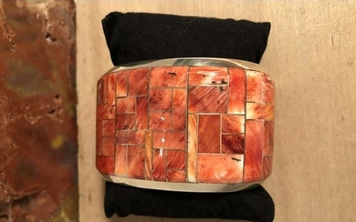 Navajo Spiny Oyster Cuff