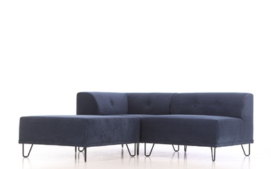 Nomad Dot modular sofa, upholstered in velvet, blue (3)