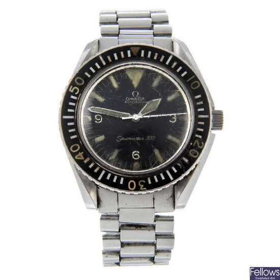 OMEGA - a gentleman's stainless steel Seamaster 300 'Big Triangle' bracelet watch.