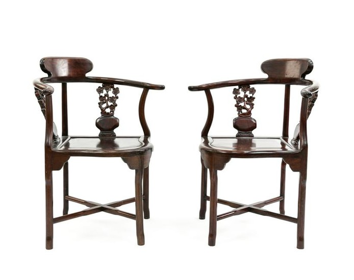 PAIR OF 20TH C. CHINESE ROSEWOOD CORNER CHAIRS