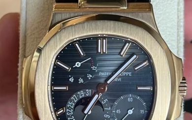 Patek Philippe Gold 'Nautilus' 5712R comes with Box & Papers