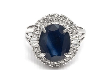 Platinum - Ring - 3.00 ct Sapphire - 0.35 ct Diamonds - No Reserve Price