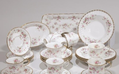 Royal Albert Paragon Rose 30 Piece Porcelain Service