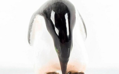 Royal Doulton Animal Figurine, Penguin K23