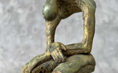 Sculpture, NO RESERVE PRICE - Modern Bronze Sculpture - Seated Bronze Sculpture - Seated Giant - Abstract Art - 34 cm - Bronze