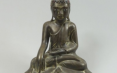 Statue - Patinated bronze - Buddha - Burma - First half of the 20th century