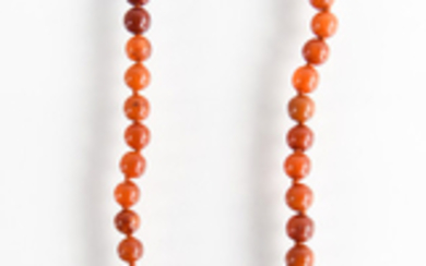 ANTIQUE CHINESE AMBER BEAD NECKLACE